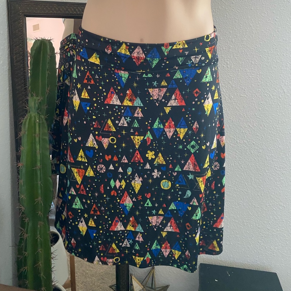 LuLaRoe Azura Skirt MidCentury Pattern